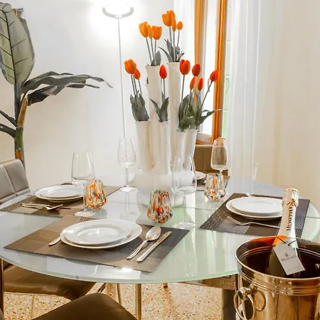 Апартаменты Luxury In San Marco, *