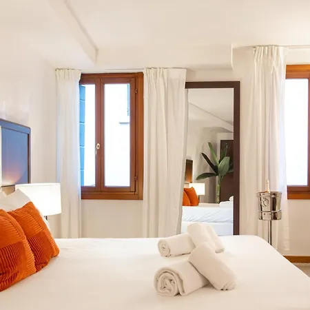 Luxury In San Marco, Венеция